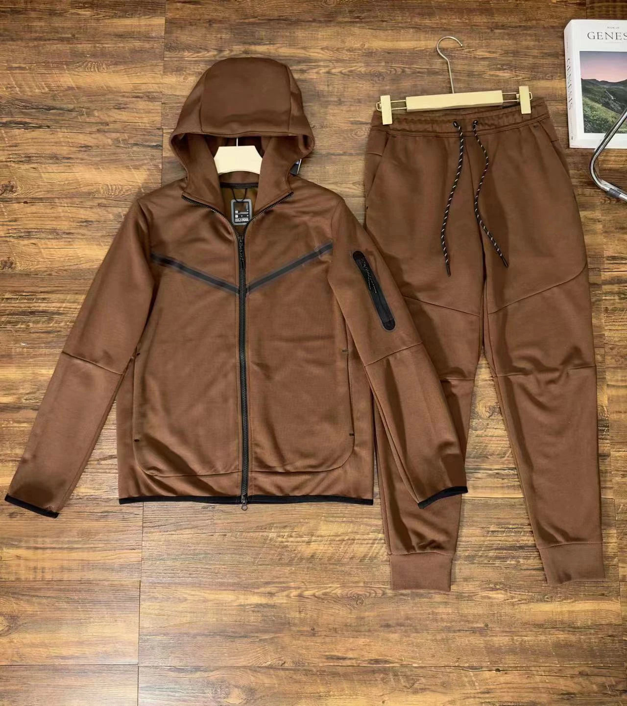 Custom logo Mens Suits Wholesale Blank Jogging Suits Sportswear Running Gym Polyester Cotton Tracksuits for Men Tech Fleece