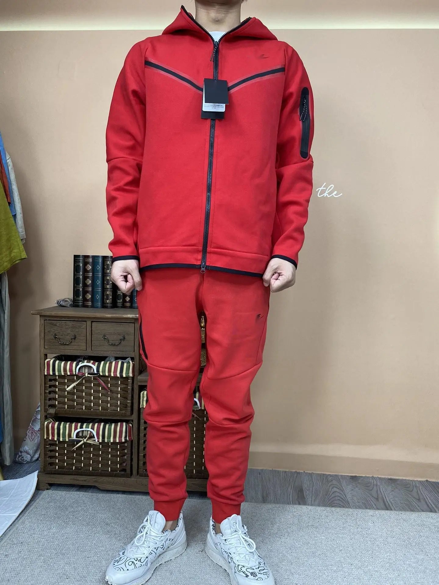 Custom Logo RED Men's Jogging Two Piece Set Suit Sportswear Casual Tracksuit Men Suits